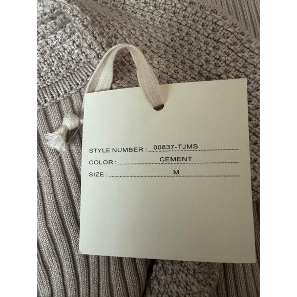 NWT Marled | Grey Ribbed Knit Short Sleeve Polo | Size Medium - Picture 5 of 5